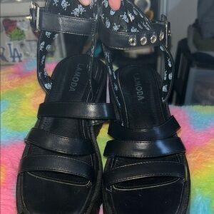 LAMODA Black Women's Platform Sandals